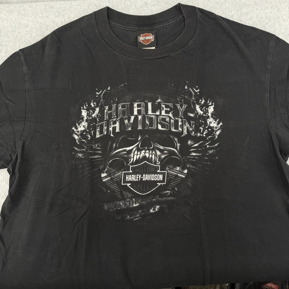 Harley Davidson Shirt XL Flying Skull Flames Classic Motorcycles Lincoln Ne Corn